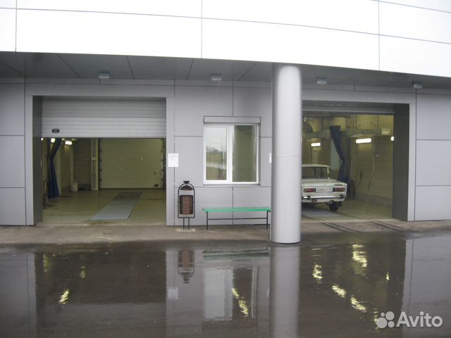 Работа на мойке автомойщиком