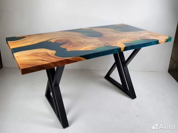 Кухонный стол 3-D 
