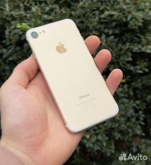 iPhone 7, 32 ГБ
