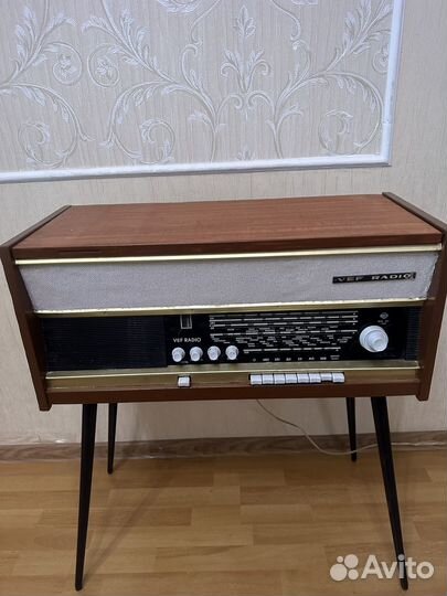Радиола СССР рабочая