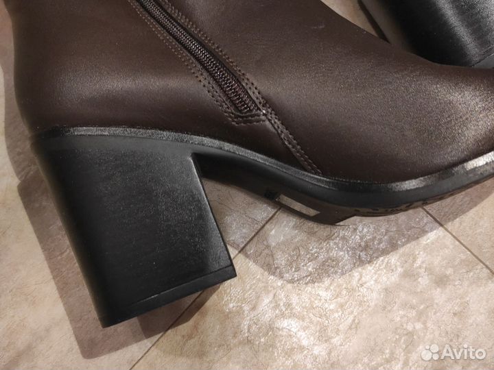 Esprit (Germany) - сапоги женские 40 размер