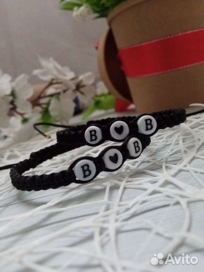 Браслет плетеный