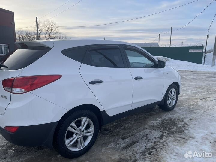 Hyundai ix35 2.0 AT, 2011, 180 000 км
