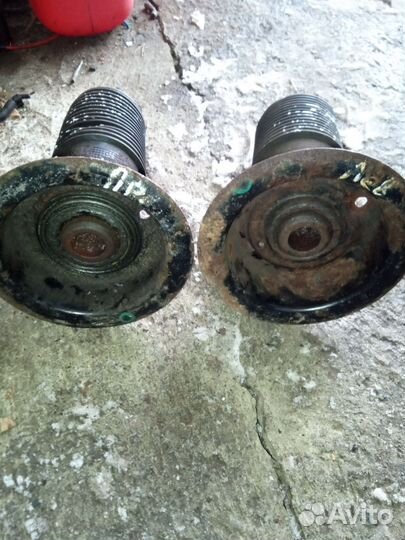 Opel omega b опоры передних пружин