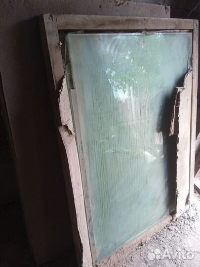 Бронированное стекло