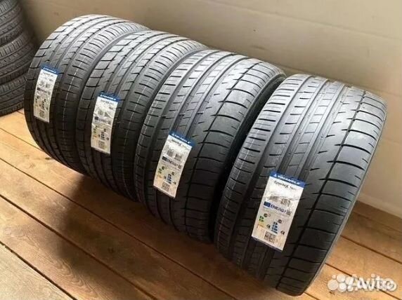 Triangle Sports TH201 255/40 R20 101Y