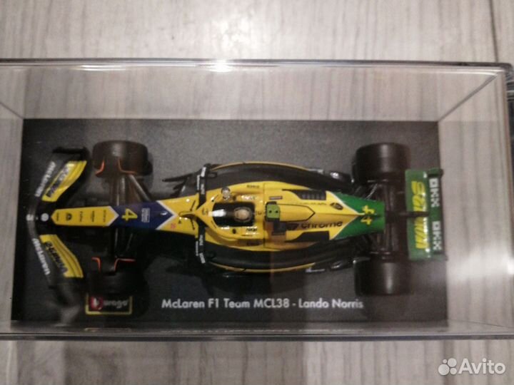 Модель Формула 1 Mclaren 38