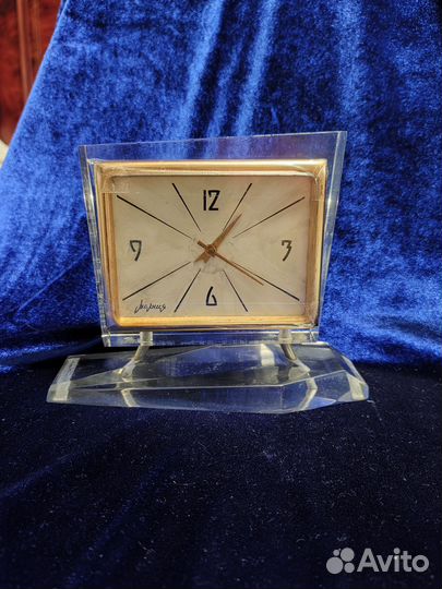 Часы настольные молния СССР