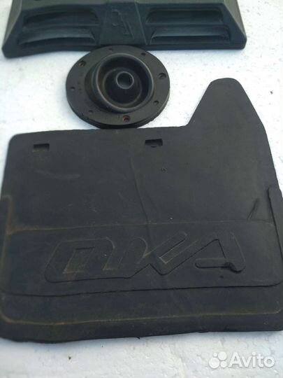 Ока воздухoзаборник капота