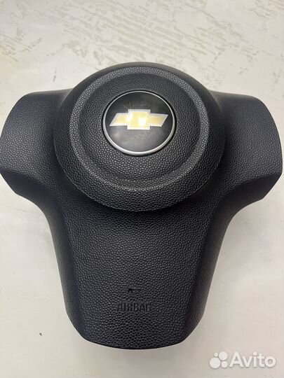 Руль шевроле нива с подушкой