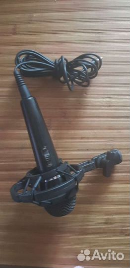 Микрофон Sony F-V120 и антивибрационный держатель