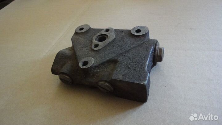 Клапан фрикционного распределителя ск-5, Нива