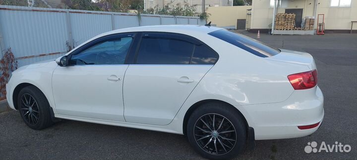 Volkswagen Jetta, 2012