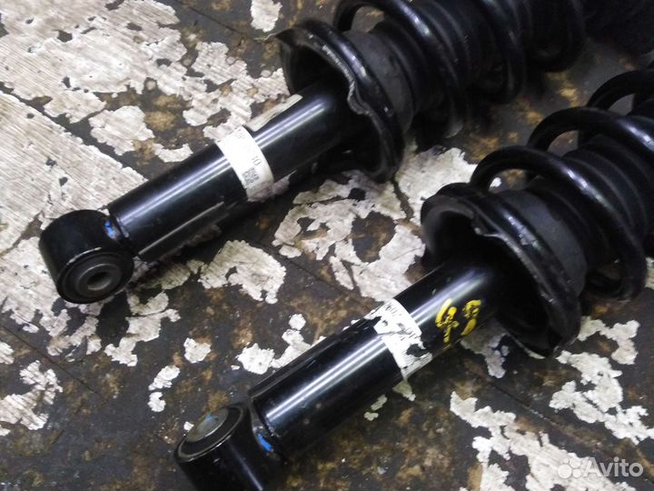 Задние стойки CRV4 2012-2018