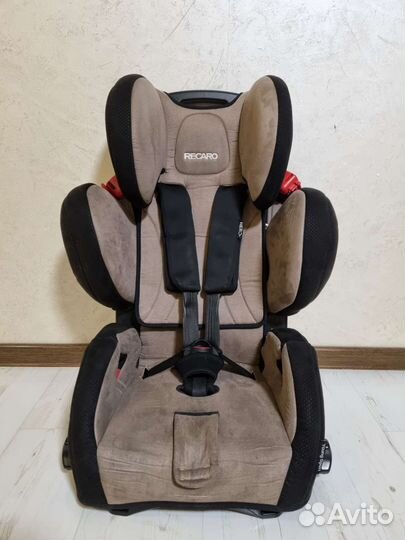 Детское автокресло 9 до 36 кг recaro