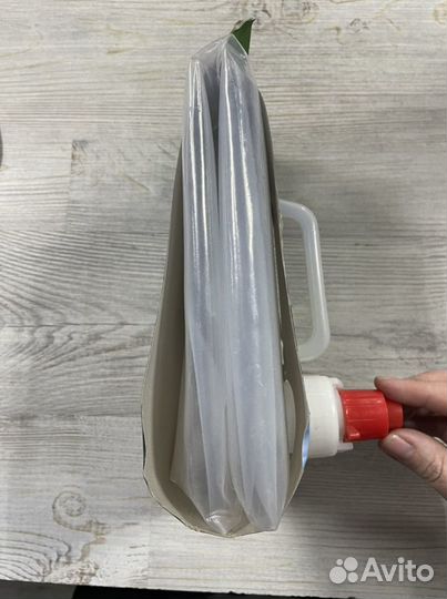 Канистра для воды с краном складная