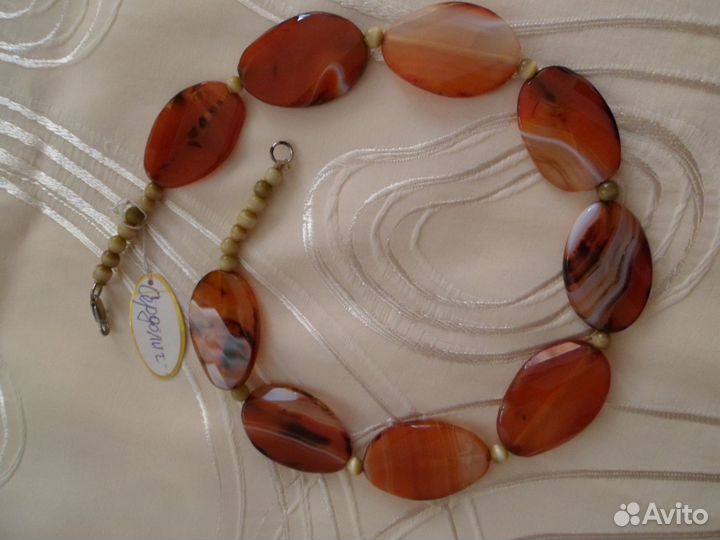 Бусы из натуральных камней, сердолик