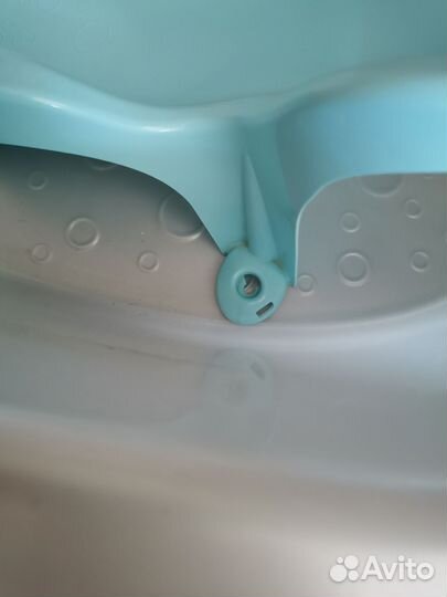 Ванночка для купания с горкой