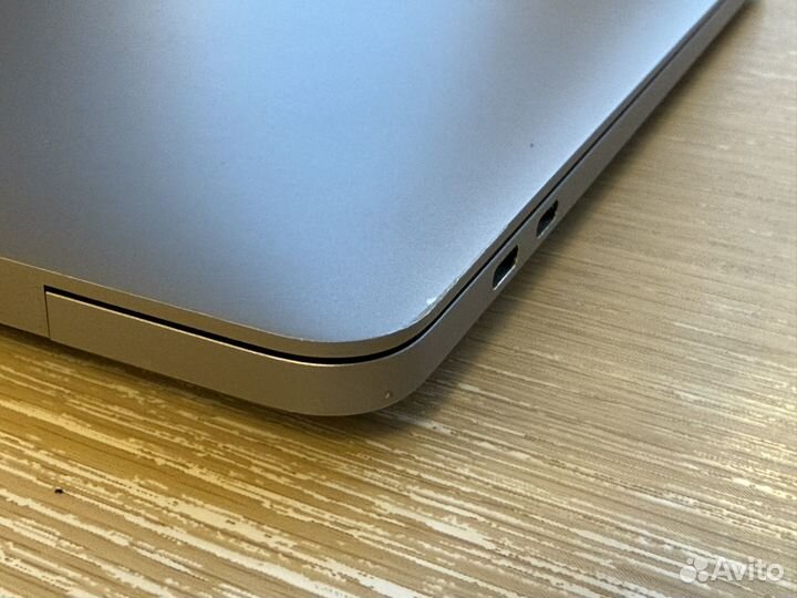 Apple MacBook Pro 15 Mid 2018 32Gb 512Gb SSD