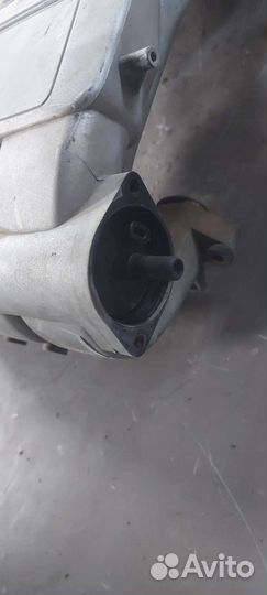 Коллектор впускной на Volkswagen Phaeton