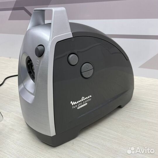 Электромясорубка Moulinex HV8 ME687832