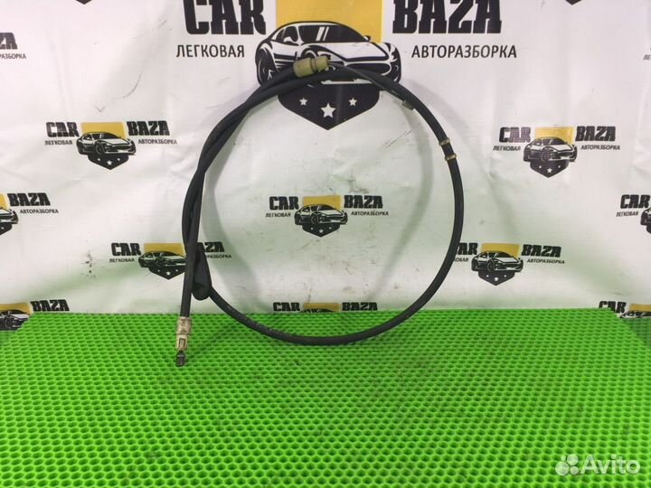 Трос ручного тормоза