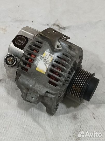 Генератор на Toyota RAV4