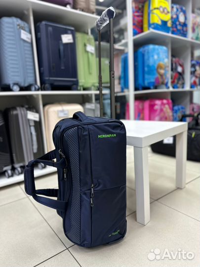 Дорожная сумка на колёсах 