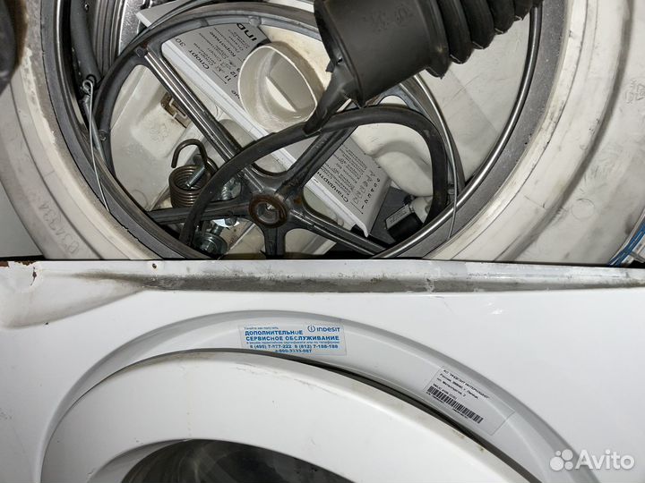 Стиральная машина на запчасти indesit