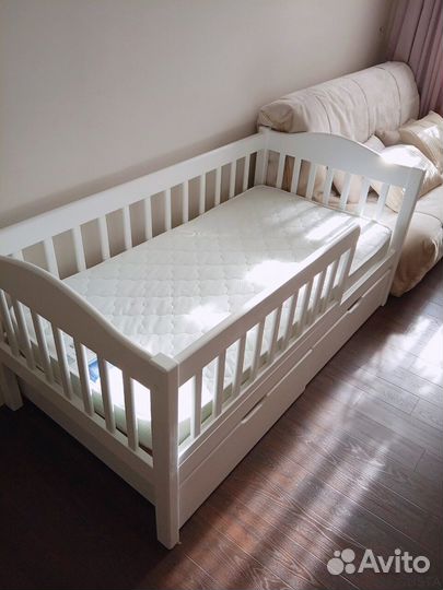 Детская односпальная кровать