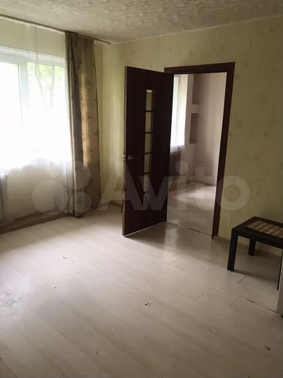 2-к. квартира, 42 м², 1/5 эт.