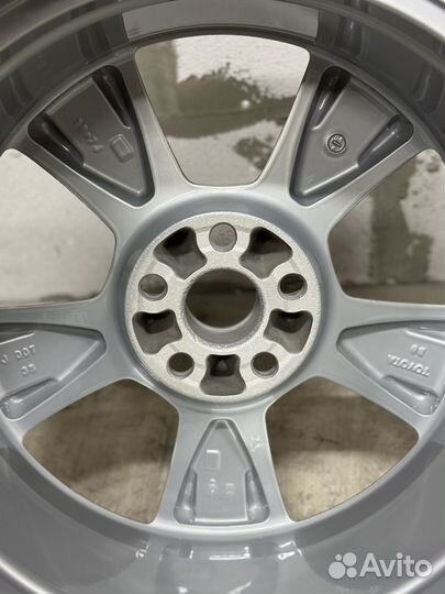 Диски R18 на lexus, Toyota, 5x114.3