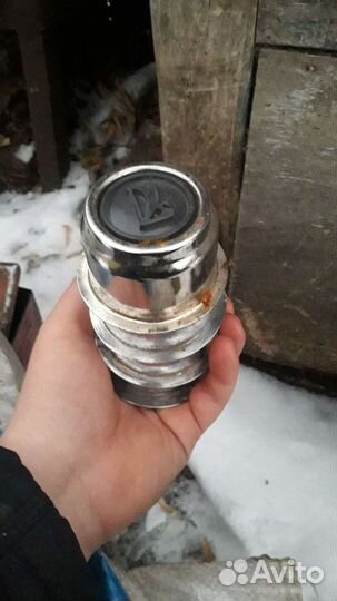 Колпачки на колеса