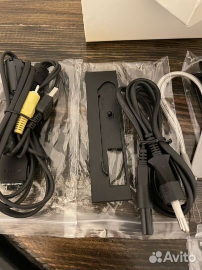 Цифровой фотоаппарат Sony cyber shot