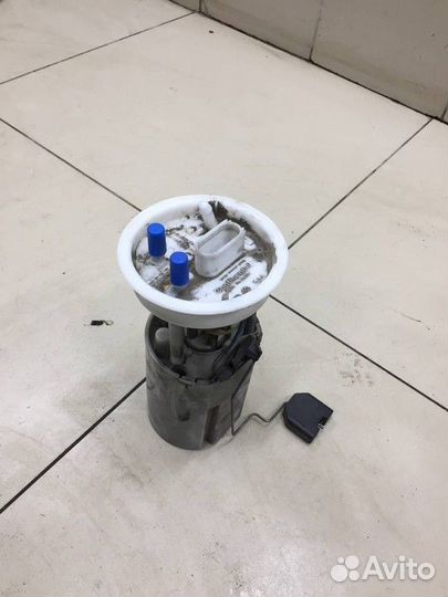 Насос топливный Volkswagen Polo