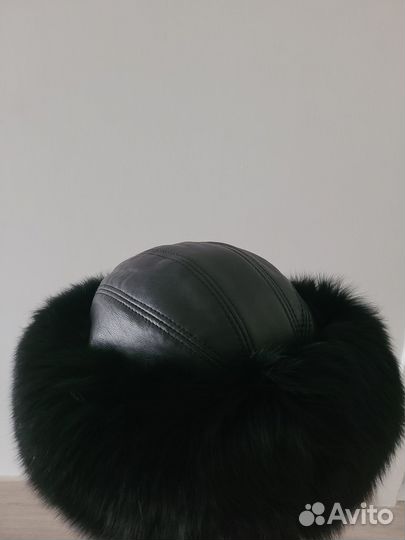 Шапка из кожи и меха лисы