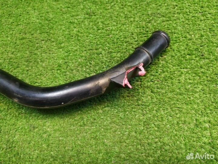 Трубка системы охлаждения Skoda Octavia A7