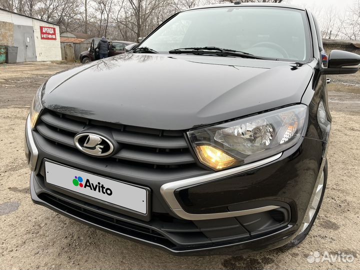 LADA Granta 1.6 МТ, 2023, 15 000 км