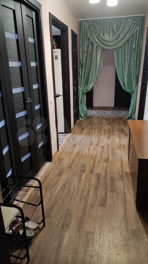 3-к. квартира, 60 м², 2/9 эт.