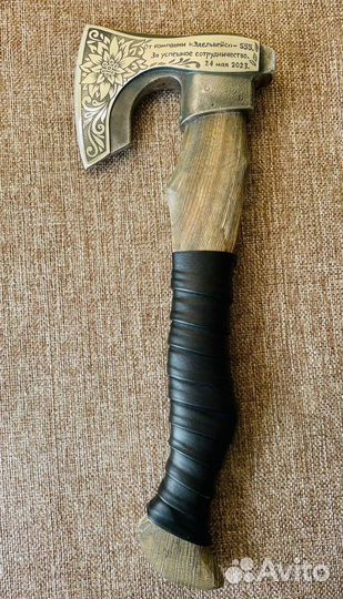 Топор с травлением «Медведь»