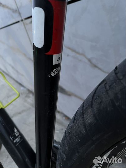 Велосипед specialized myka 17 рама 26 колеса