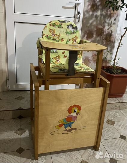 Стул для кормления и игровой манеж