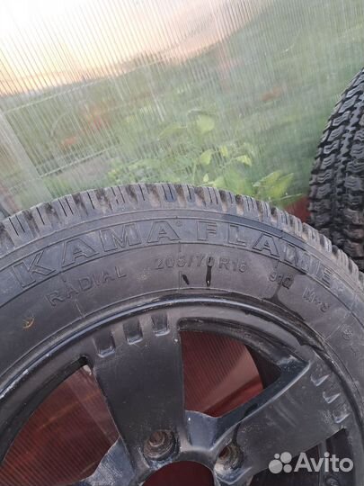 Колеса на ниву r16 205/70