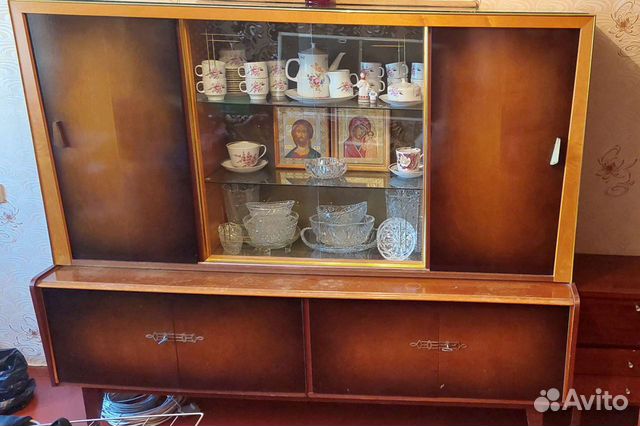 Сервант Helga