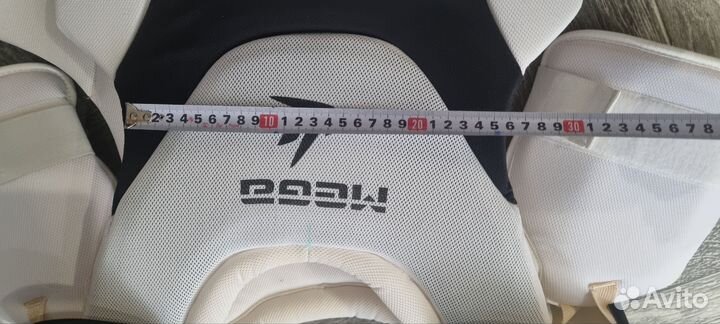 Нагрудник хоккейный