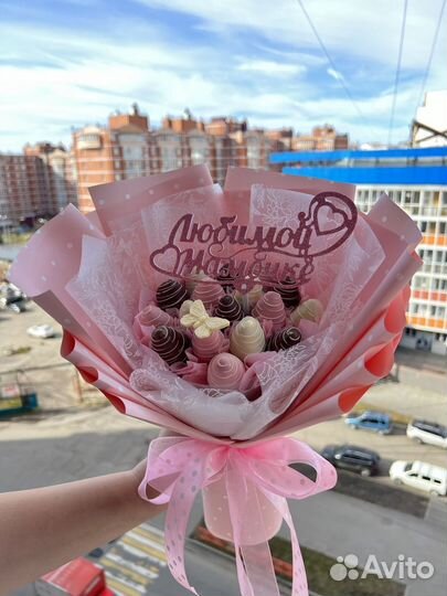 Клубника в шоколаде для мамы