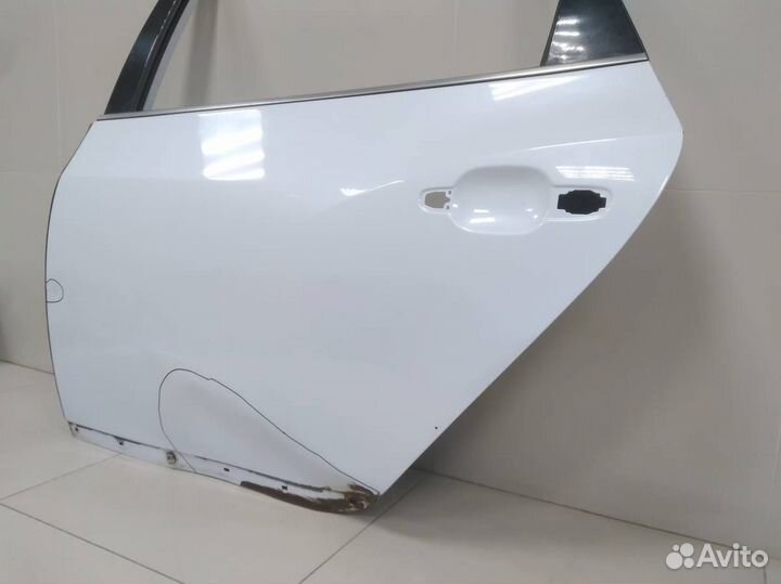Дверь задняя левая Hyundai Equus