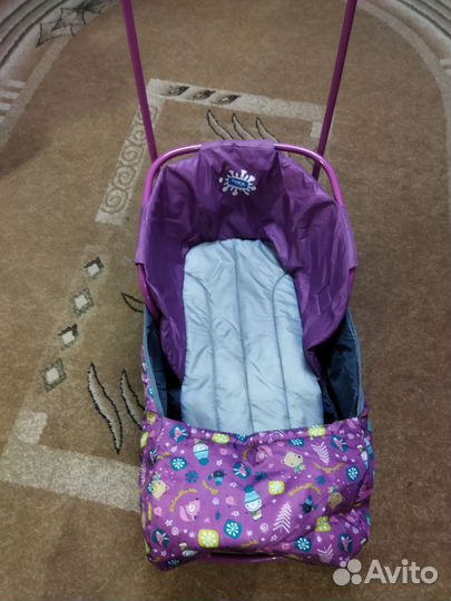 Детские санки с выдвижными колесами