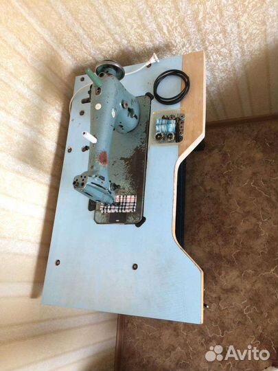 Промышленная швейная машина