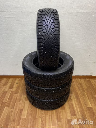 Pirelli Ice Zero 225/65 R17